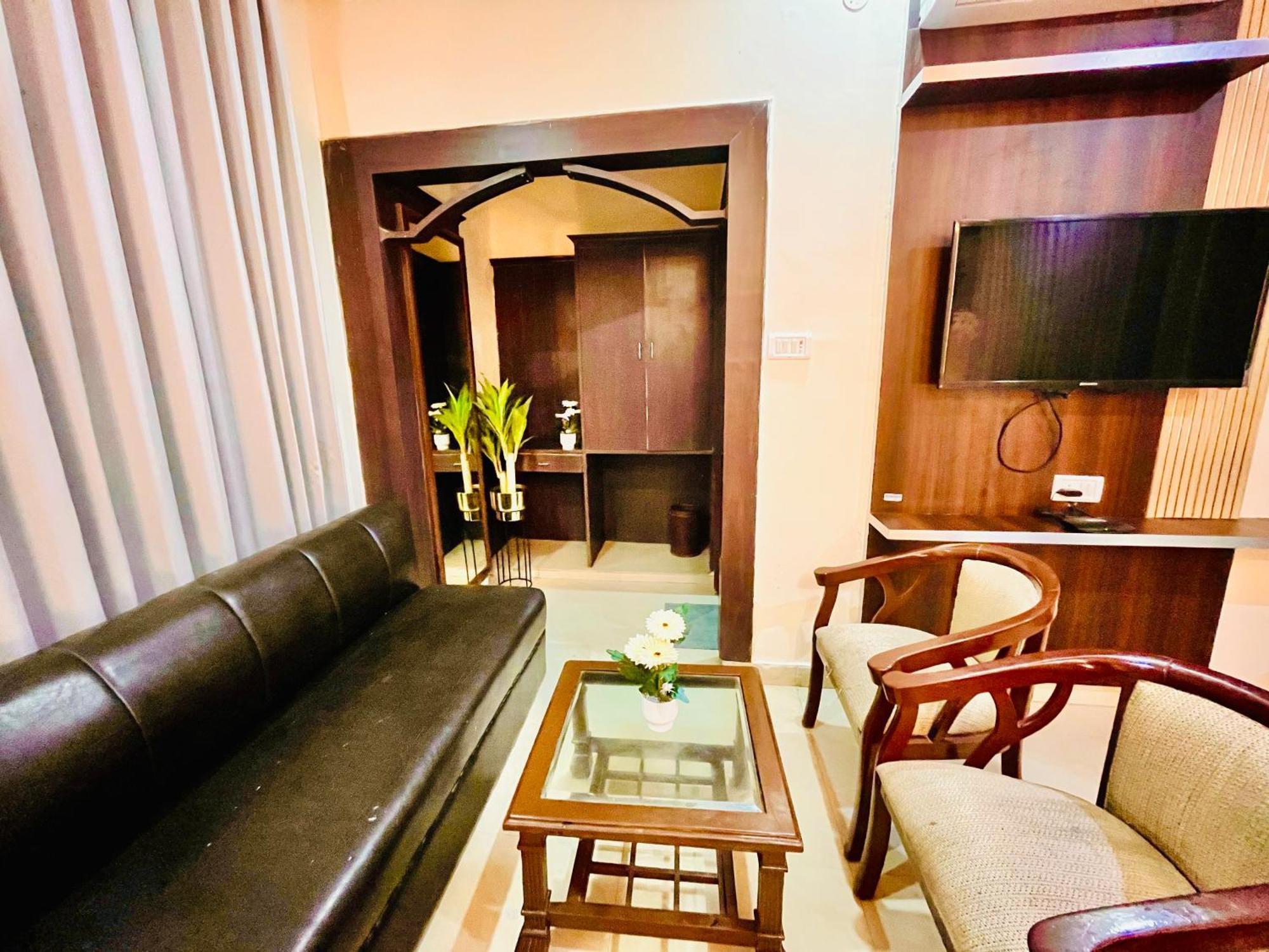Beetal Guest House Srīnagar Extérieur photo