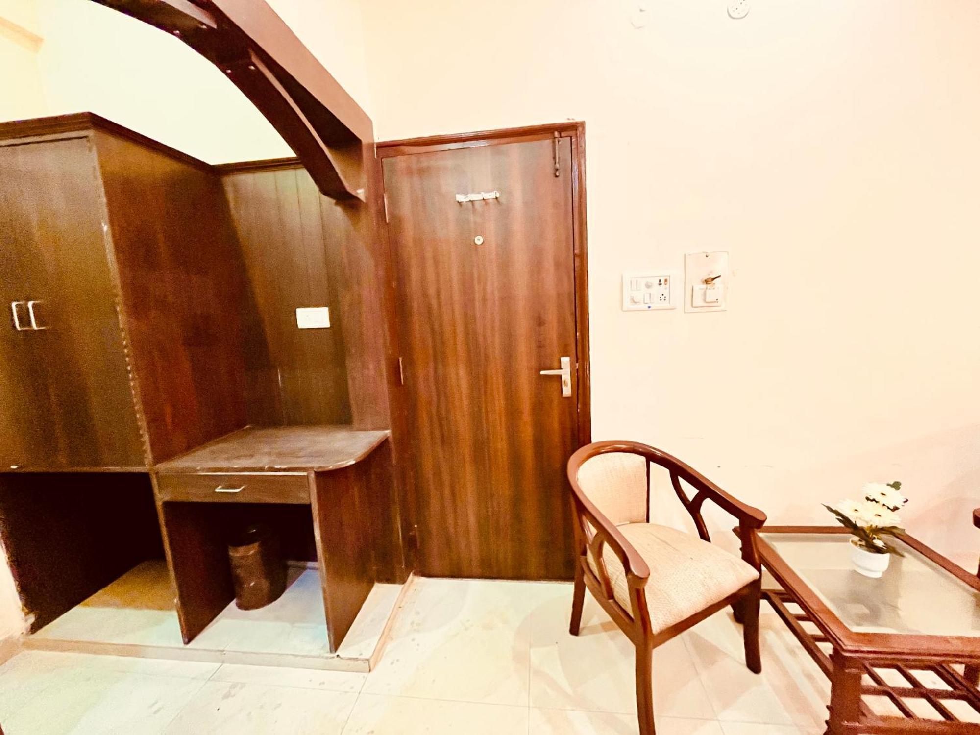 Beetal Guest House Srīnagar Extérieur photo